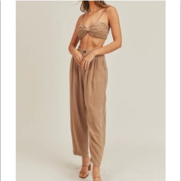Mable Clothing Pants - MABLE Women's Wide Leg Linen Blend Tan Pants Cuffed Pleated Medium